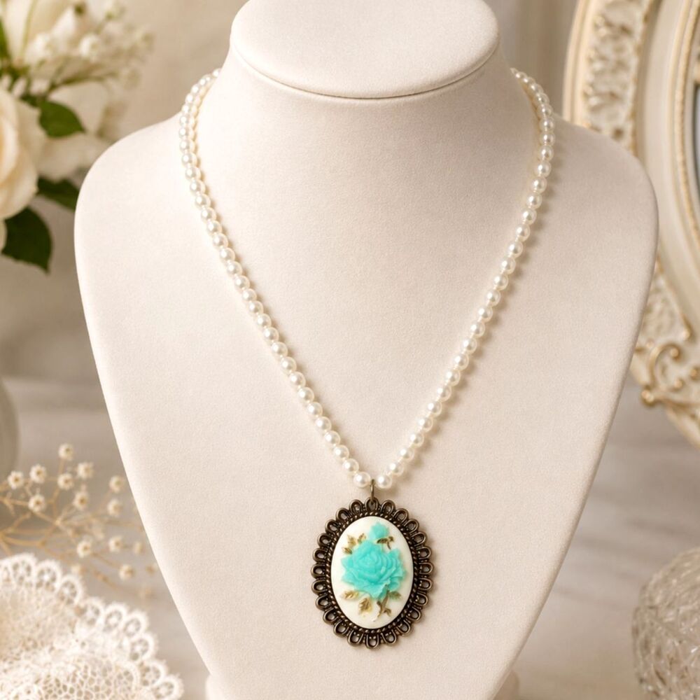 Vintage Faux Pearl Blue Floral Cameo Pendant Choker Necklace 15"